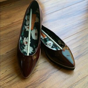 Rocket Dog Burgundy Shoes